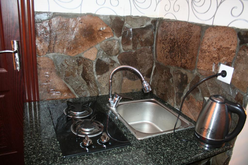 Apartment Miracle Batumi Exterior photo